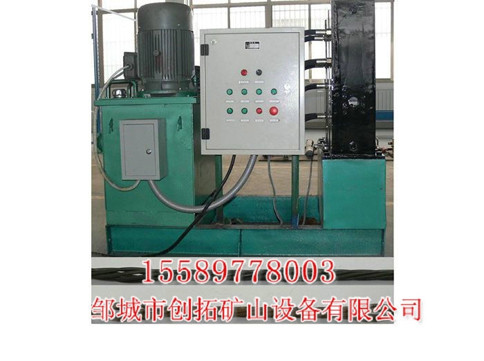 鳥(niǎo)巢錨索成型機(jī)1